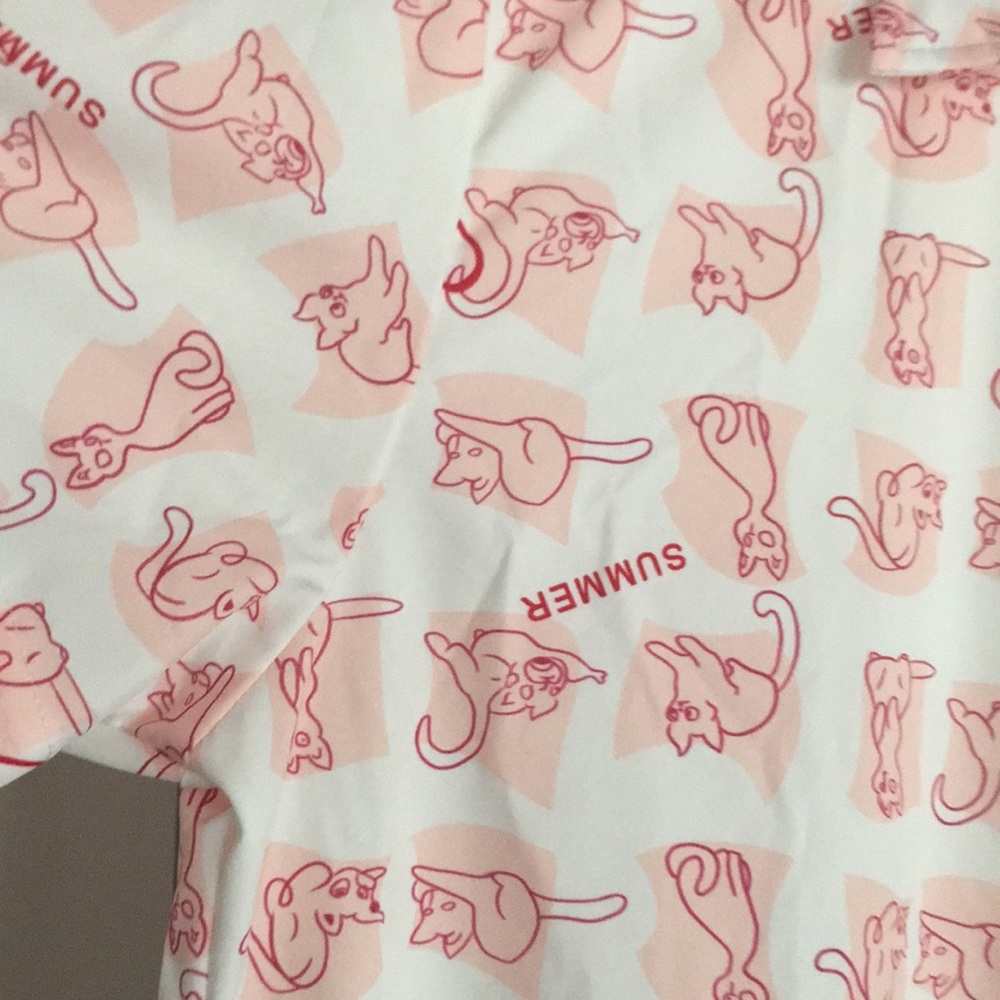 Button down Cat Shirt. - Picture 3 of 5
